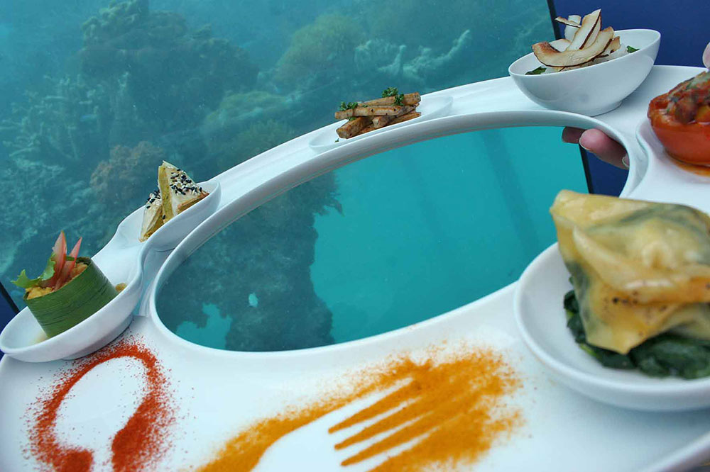 Ithaa undersea restaurant мальдивы презентация